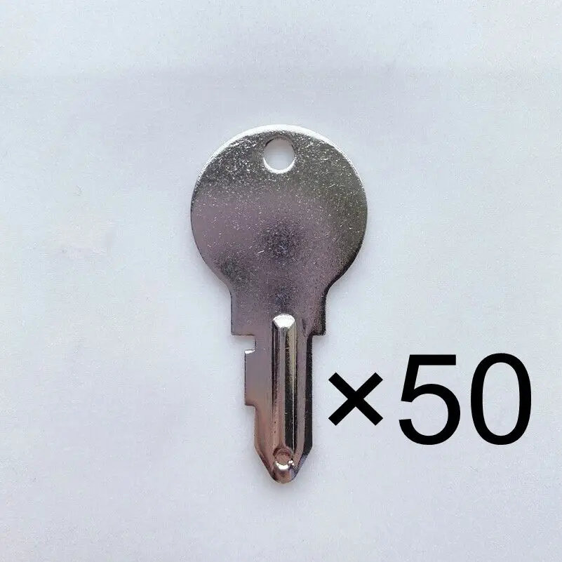

50 ключей зажигания 32130-31812 для Kubota L225 L245 L2601 L295 37150-31810