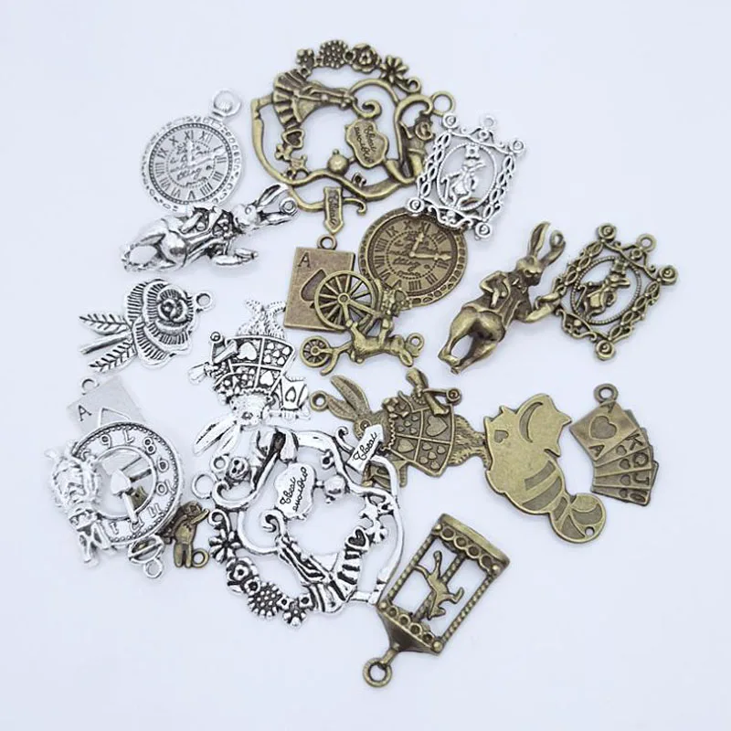 Vintage Metal Alice in Wonderland Party Charms DIY Classic Fashion Accessories Handmade Pendant Charms 20 pieces/lot