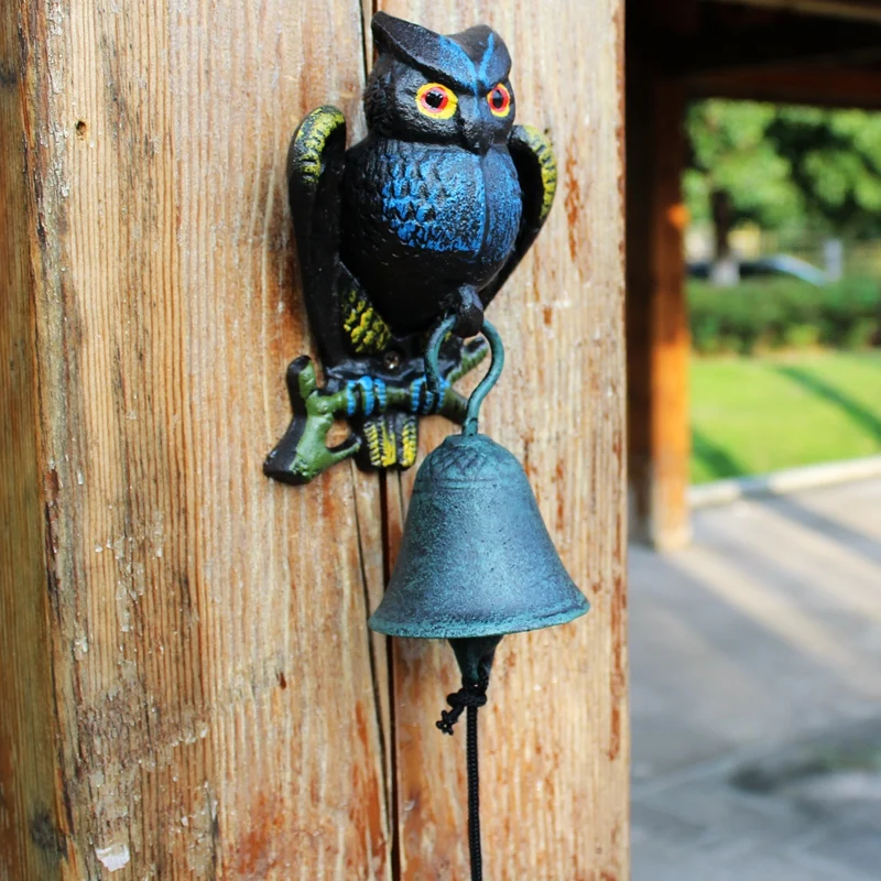 Hand Painted Blue Owl Cast Iron Wall Bell Home Garden Wall Decor Owl Figurines Hand Cranking Wall Mounted Welcome Door Bell