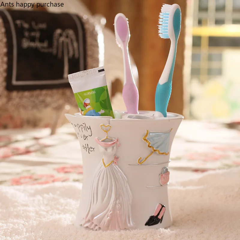 European Style Five-piece Wash Set Bathroom Supplies Resin Pink White Toothbrush Cup Bathroom Accessories Tooth Brush Holder