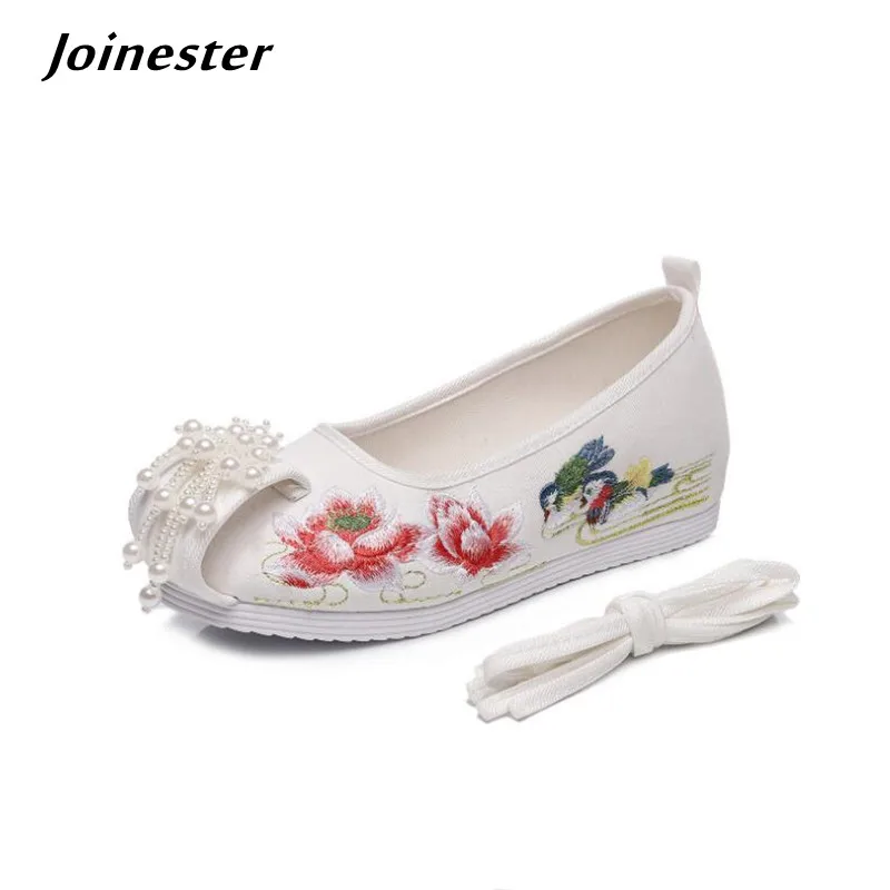 Vintage Cotton Fabric Ankle Strap Pumps for Women Spring Summer Embroider Loafers Ladies Ancient Dress Shoes Female Dancing Shoe