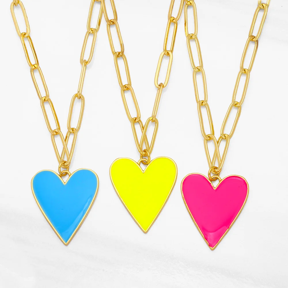 FLOLA Gold Cuban link Chain Heart Pendant Necklace Copper Enamel Colorful Necklace Gold Plated Jewelry for Women nkea083