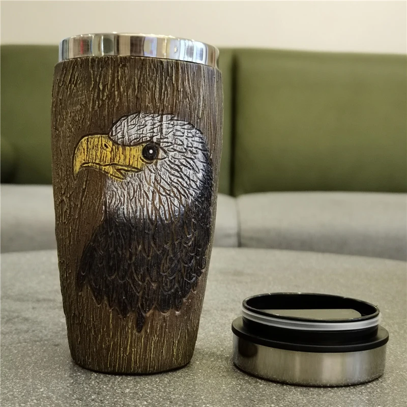 

Eagle Wooden Barrel Retro Beer Mugs Stainless Steel Resin 3D Tiercel Coffee Travel Mug With Leak Proof Cover Accompanying Cup