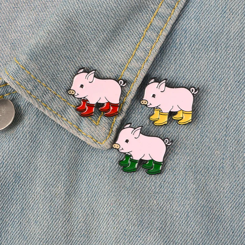 Cartoon pin, creative cute piggy, alloy jewelry brooch, cute rain boots, piggy clothing, bag badge