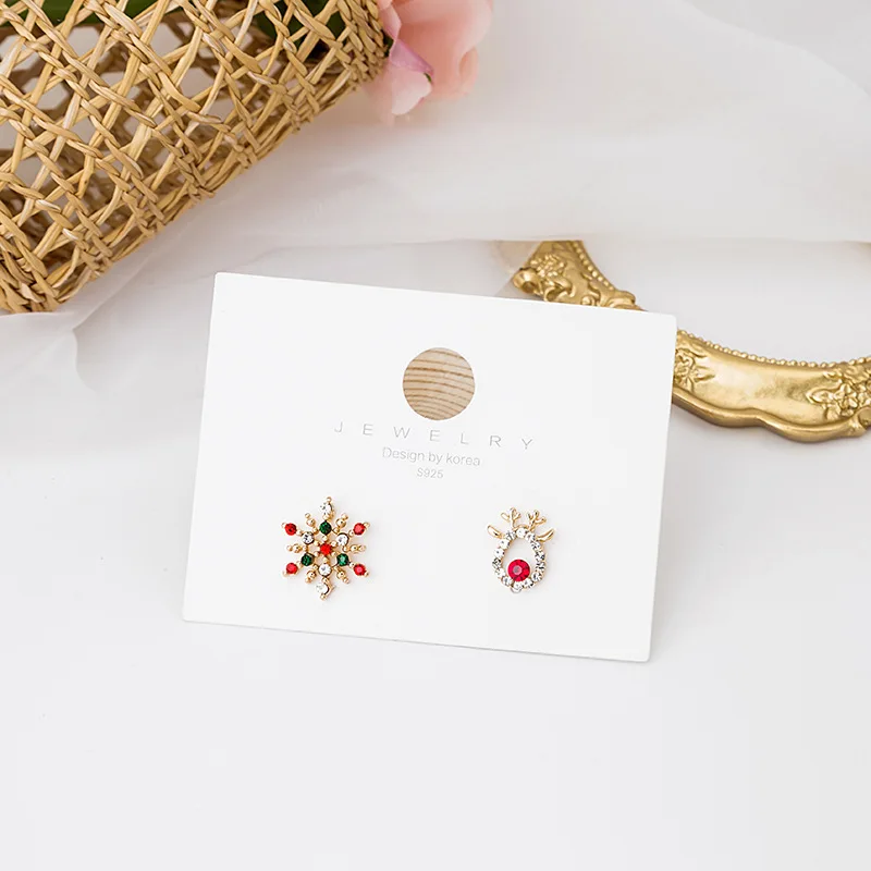 New Christmas Deer Stud Earrings for Women Cute Animal Elk Rhinestone Earring Merry Christmas New Year Wedding Jewelry Gifts