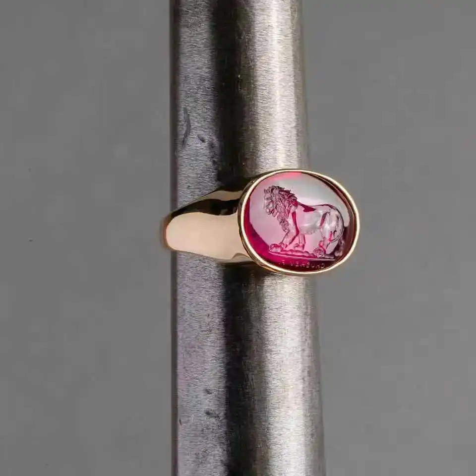 Domineering Luxury Gold Plated Lion Ring for Women Men Classic Ring Cocktail Party Ring Trendy Anniversary Jewelry Gifts