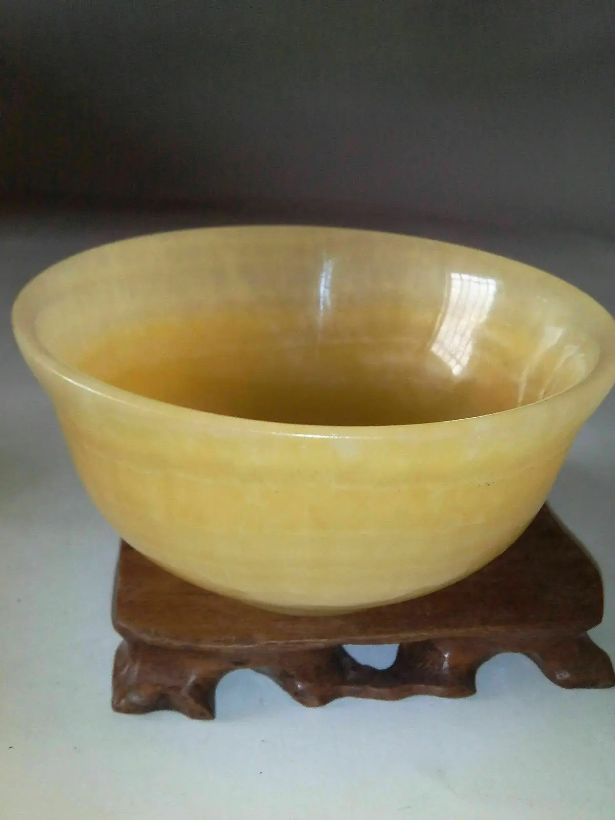 

China Natural jades Hand-carved Bowl Statues Yellow jades Bowl