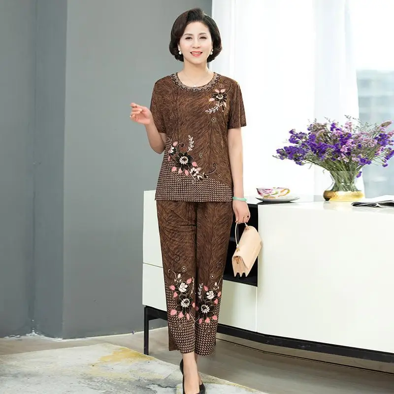 Set Middle-Aged Elderly Mothers Two-Piece Top + Pants Women\'s Summer Clothes Small Shirt Grandma Loose Female Old Lady Suit A311