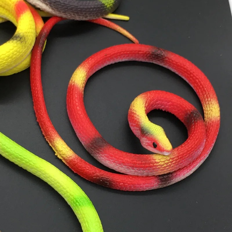 2PCS/set 73CM Fake Snake Toy Kids Shocker Scary Simulation Rubber Snake Novelty and Gag Playing Jokes Rattlesnake Party Toys