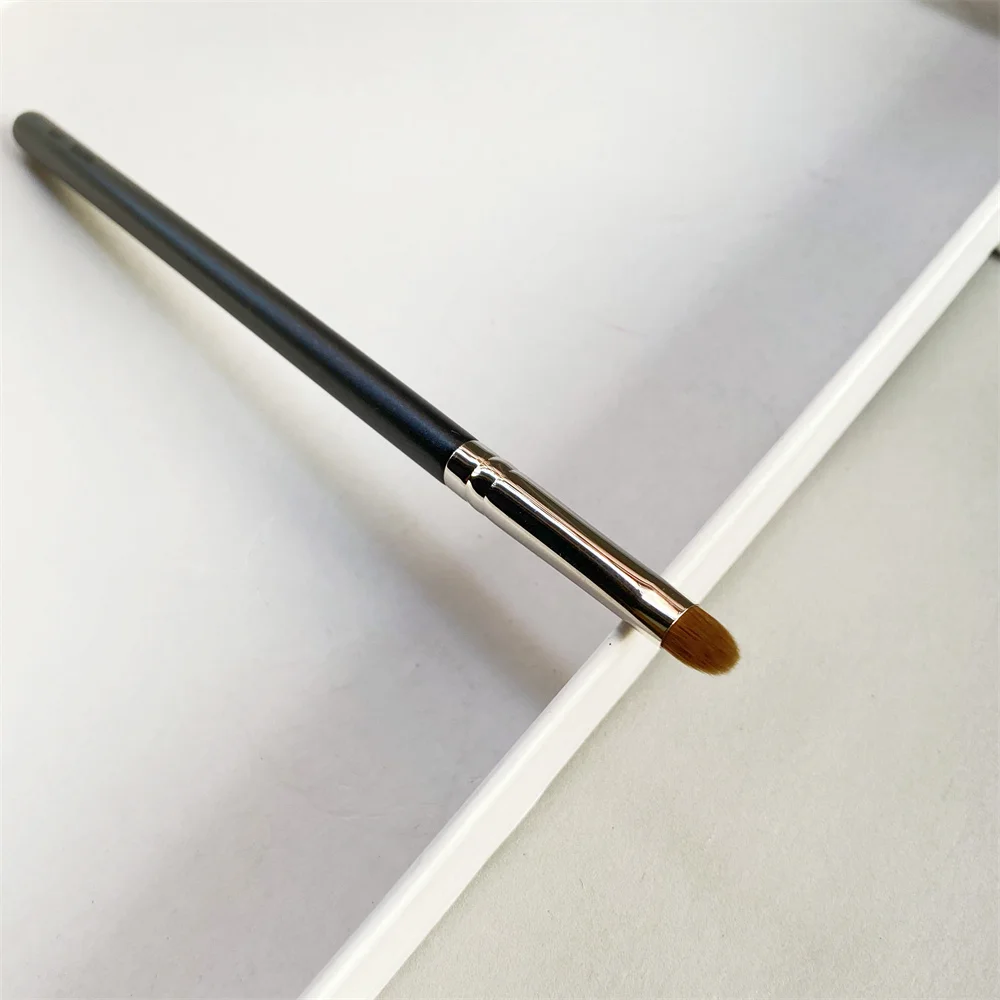 230S Multipurpose Detaillering Make-Up Borstel-Kleine Tapered Oogschaduw Rokerige Liner Concealer Cosmetica Brush Blender Tool