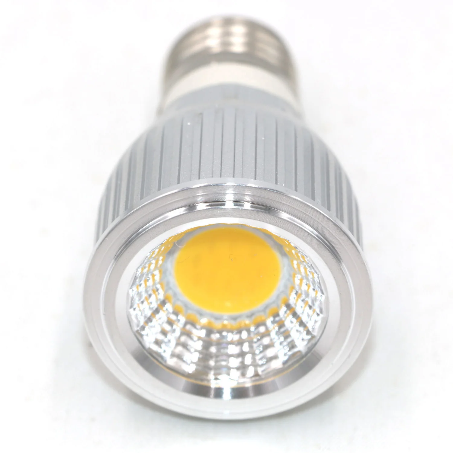 

7W(60W equivalent) COB LED Light Bulb Spotlight Replacement Lamp E27/E14/GU10/MR16 560LM