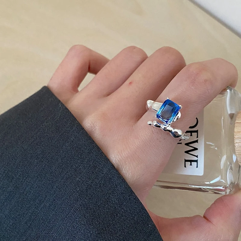 

Silvology Real 925 Sterling Silver Two Color Discolor Crystal Rings for Women Rectangle Irregular Texture Rings Designer Jewelry