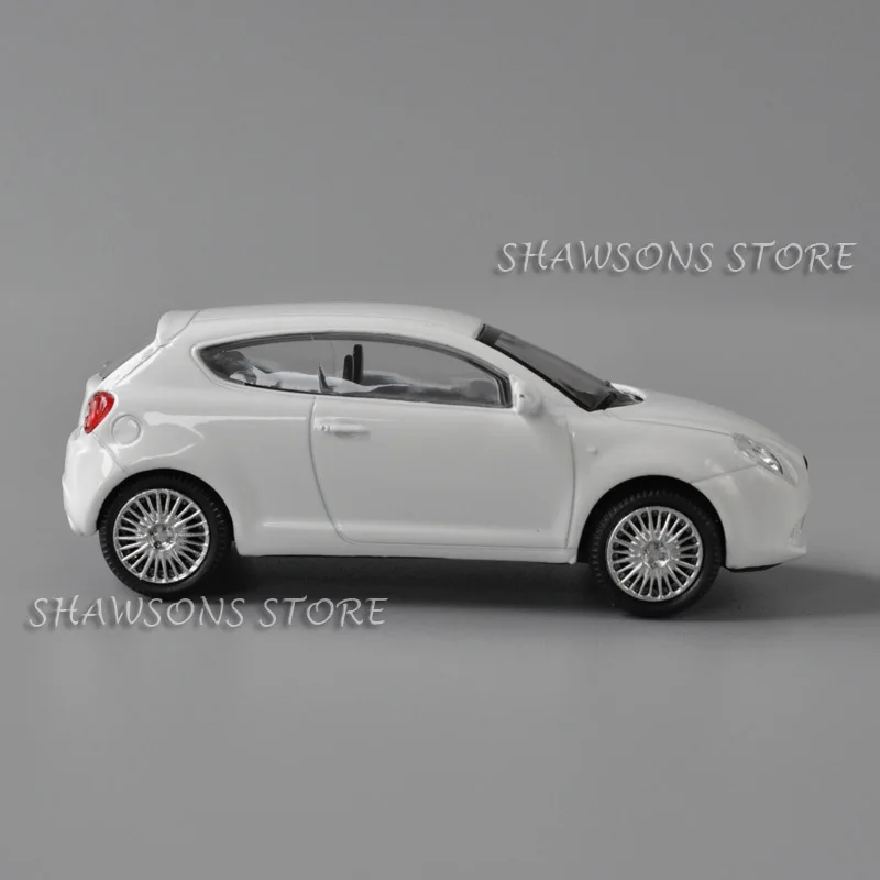 1:43 Scale Diecast Car Model Toys Alfa Mito Miniature Replica