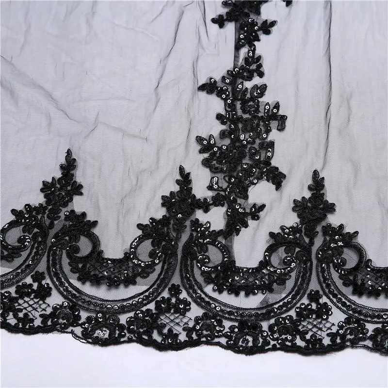 Real Pictures New Black Wedding Veil Cathedral Length Applique Lace Edge 1L With Comb Wedding Accessories Bridal Veil with Comb