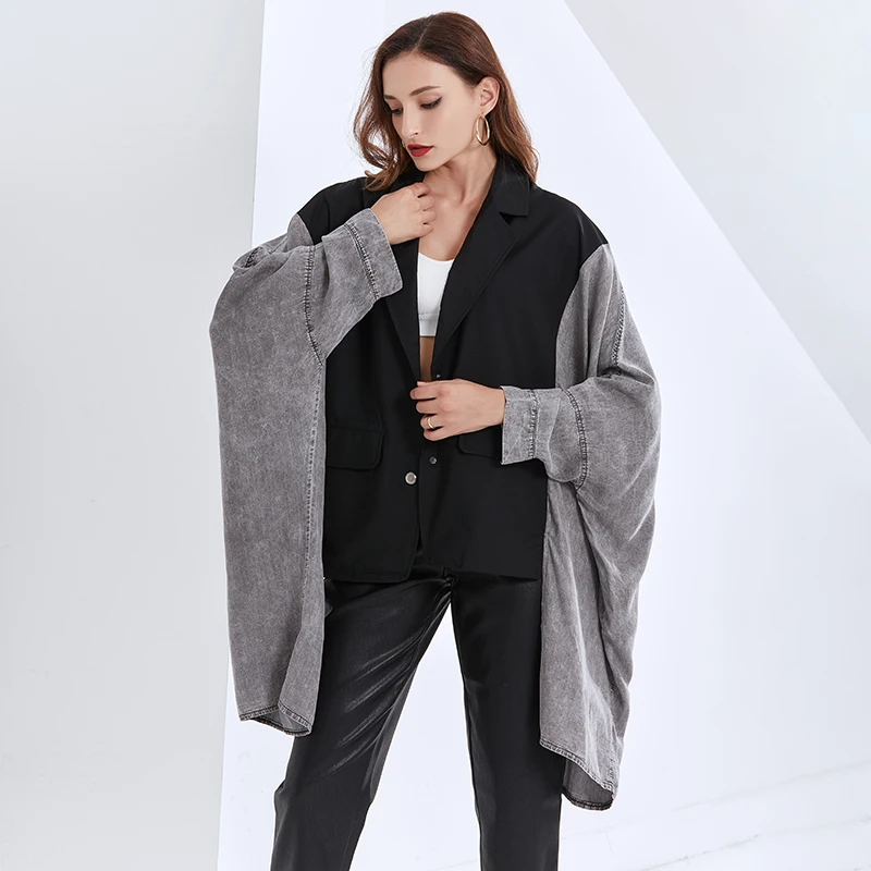 TWOTWINSTYLE Patchwork Fledermaus Ärmel Für Weiblichen Mantel Revers Kragen Langarm Lose frauen Casual Mantel 2020 Mode Streetwear