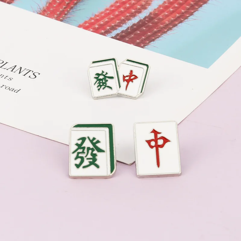 Chinese style traditional mahjong brooch, creative and versatile student pins, bag decoration badges, gifts for friends