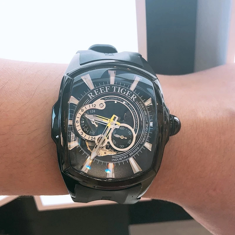 Reef Tiger/RT New Arrival Sports Mens Automatic Mechanical Wristwatch Rubber Strap Waterproof Watch Montre Homme