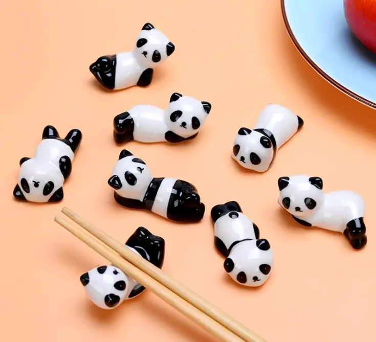 

200pcs/lot Ceramic Panda Chopsticks Stand Holder Spoon Fork Knife Rest Rack Restaurant Table Desk Decor SN3634