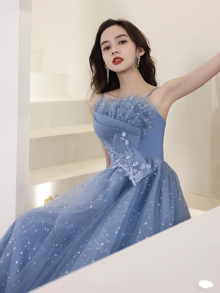 Chic Agaric Lace Up Strapless A Line Evening Dress Blue Spaghetti Strap Appliques Retro Bandage Shining Prom Party Gown