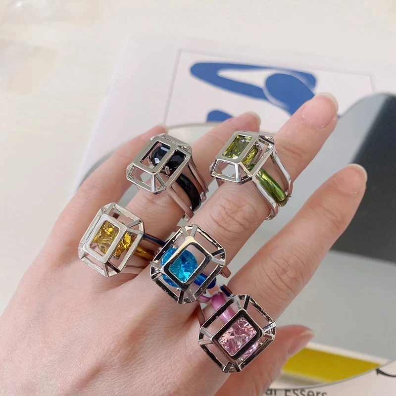 HUANZHI 2021 New Retro Square Paint Ring Candy Color Zircon Rhinestone Irregular Enamel Drop Glaze Ring For Women Girls Jewelry