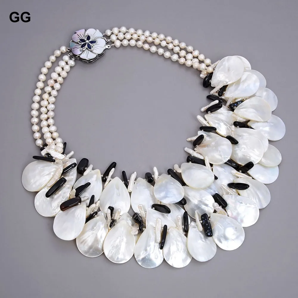 GuaiGuai Jewelry Beautiful Natural White Biwa Pearl White Shell Black Onyx Necklace For Women