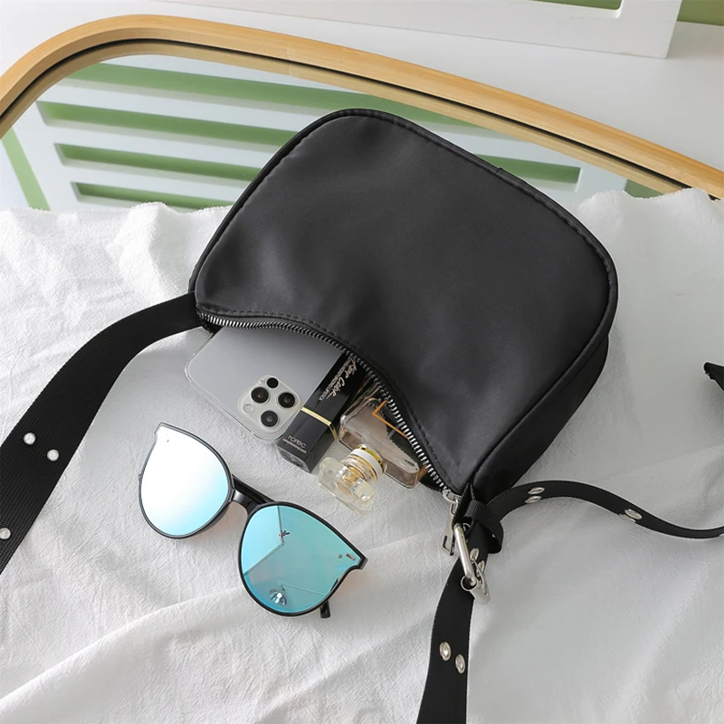 Yogodlns Trendy Nylon Umhängetasche Für Frauen Vintage Umhängetaschen Weibliche Straße Messenger Handtasche und Geldbörse Reise Einfache Tote – Detail 21