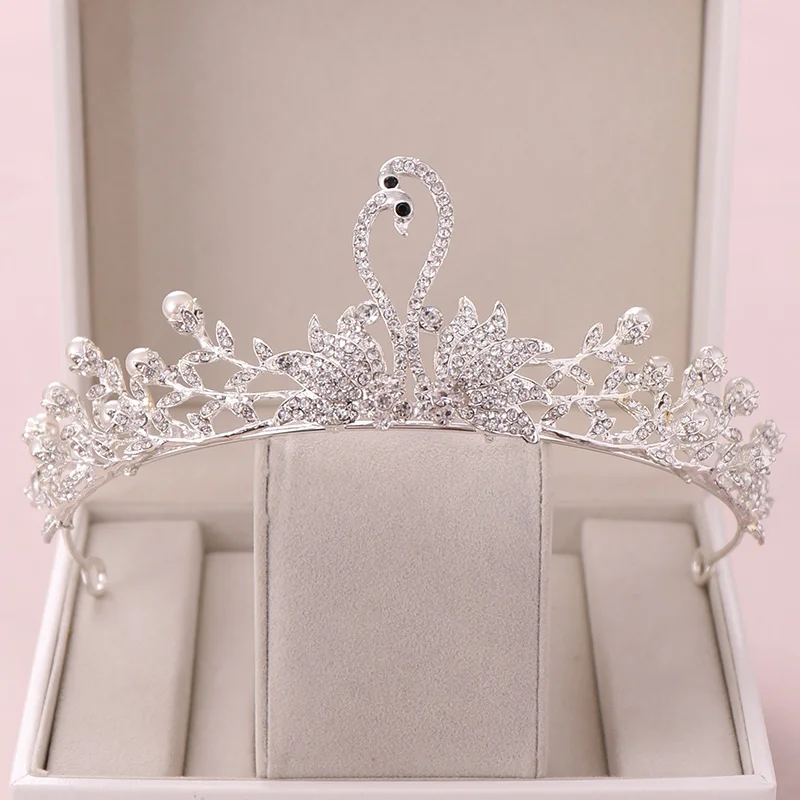 Argento alla moda Della Perla di Colore Del Rhinestone del Cigno Corona della sposa Tiata Copricapo Da Sposa Ornamenti Dei Capelli Dei Monili Della