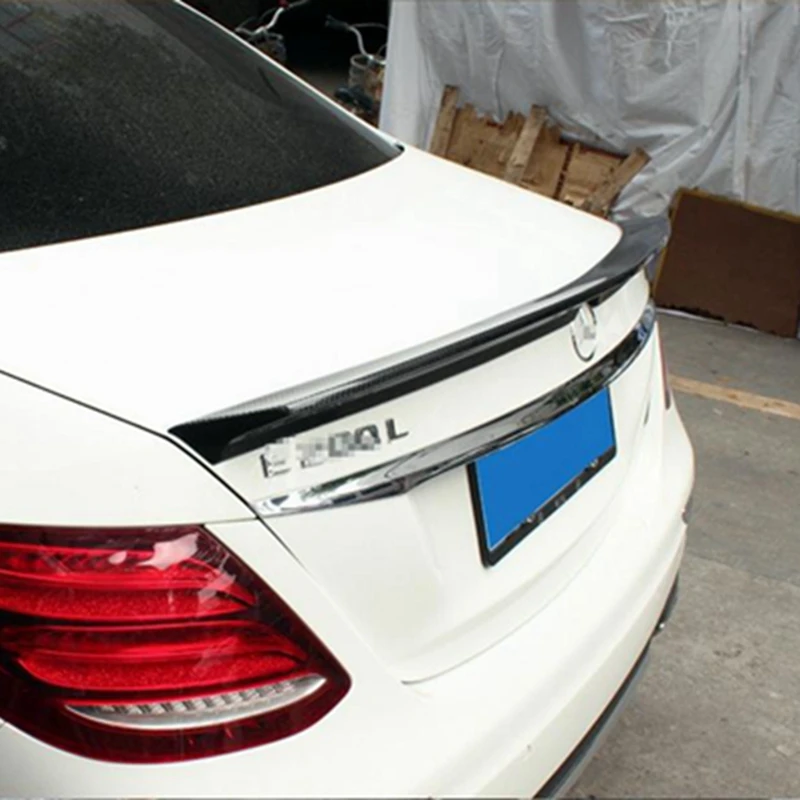 

Для Mercedes Benz E Class W213 E200 E300 E400 E550 2017-2020 автомобильный спойлер из углеродного волокна черный цвет спойлер V-стиль