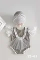 Gris oscuro