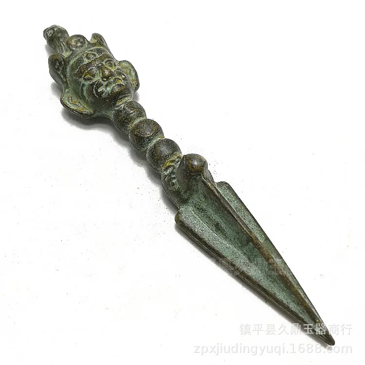 

Antique collection bronzes, ancient Vajra pestle, brass, used bronzes, antiques, miscellaneous small ornaments, craft gifts