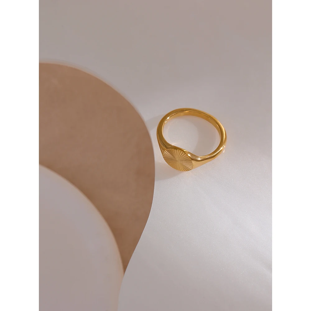 Yhpup Stainless Steel Golden Geometric Ring Statement Metal Texture Fashion Finger Joyería Acero Inoxidable Mujer Gift