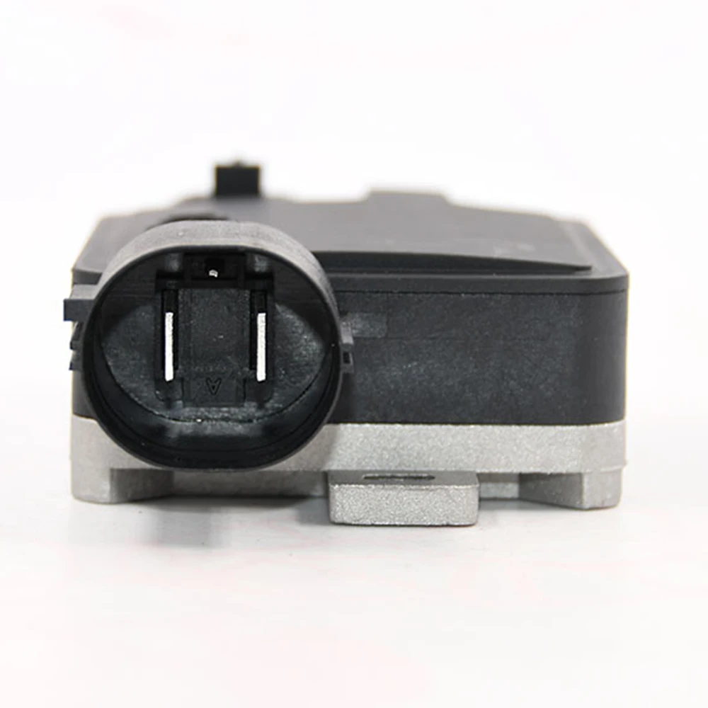 Per Ford Crown Victoria Town Marquis Modulo relè di controllo ventola di raffreddamento IBMRFD001 10338708 940002904 6W1Z8B658AC 940.0029.04 RR28