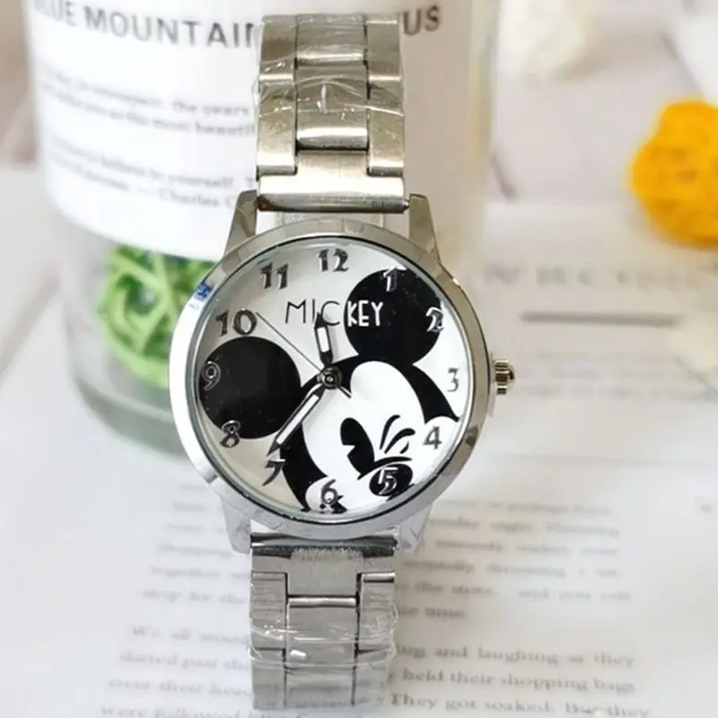 2024 Anime Figuur Staal Mickey Mouse Minnie Kids Student Cartoon Horloge Aolly Stalen Quartz Horloges Klok Voor Jongens Meisjes Cadeau