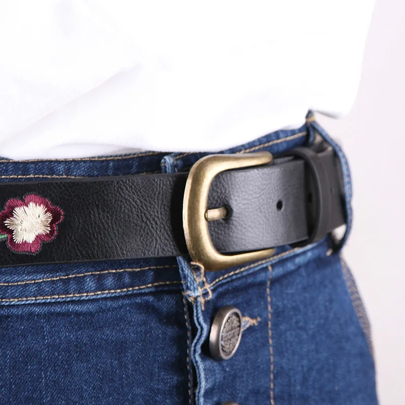 New Embroidered Flower Decoration Ladies Belt Retro Fashion Women\'s Classical Chinese Style belt