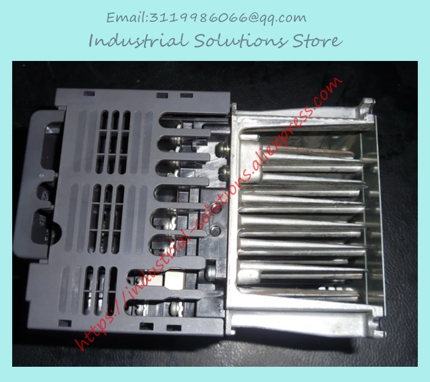 간단한 유형 주파수 인버터 FR-D720S-1.5K-CHT 7A 1.5KW 0.2 ~ 400Hz New