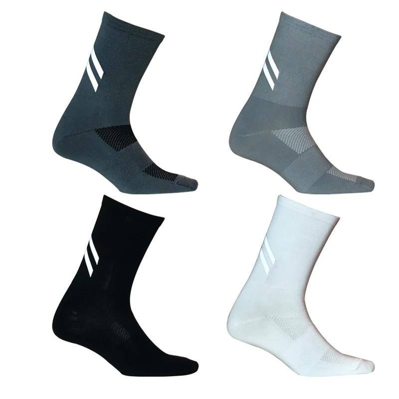 

A Pair Of Men's And Women's Glued Non Slip Sports Football Cycling Socks With Thickened Towel Soles And Long Tube Socks