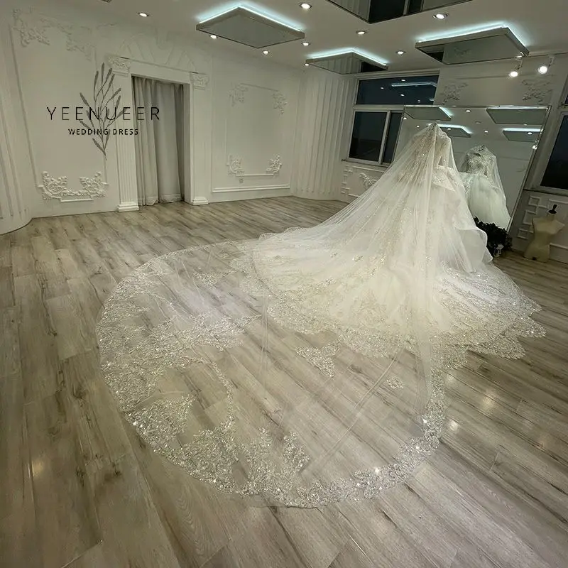 Yeenueer Tulle Lace Applique 웨딩 드레스 긴 소매 가리비 모양 바닥 길이 a 라인 웨딩 드레스