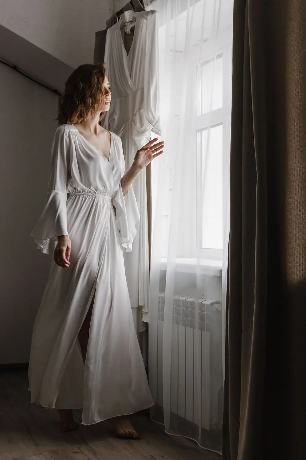 Elegant Ivory Bridal Wedding Dresses Sleepwear Winter Lingerie Nighties Illusion Women Evening Party Bathrobes Nightgowns