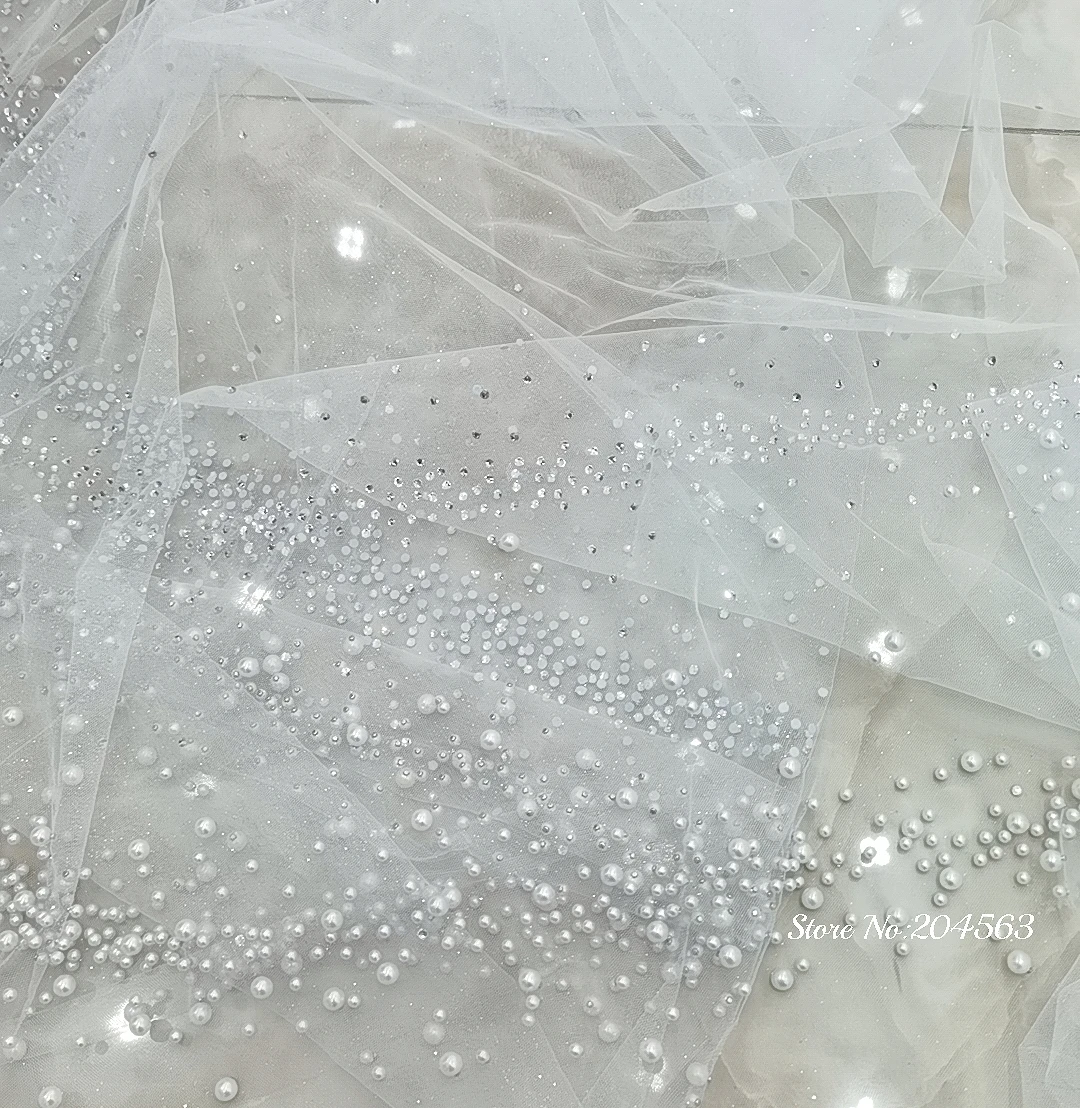 

Romantic Two-Layer Church Wedding Veil with Pearls and Crystals Bridal Veils with Comb MM