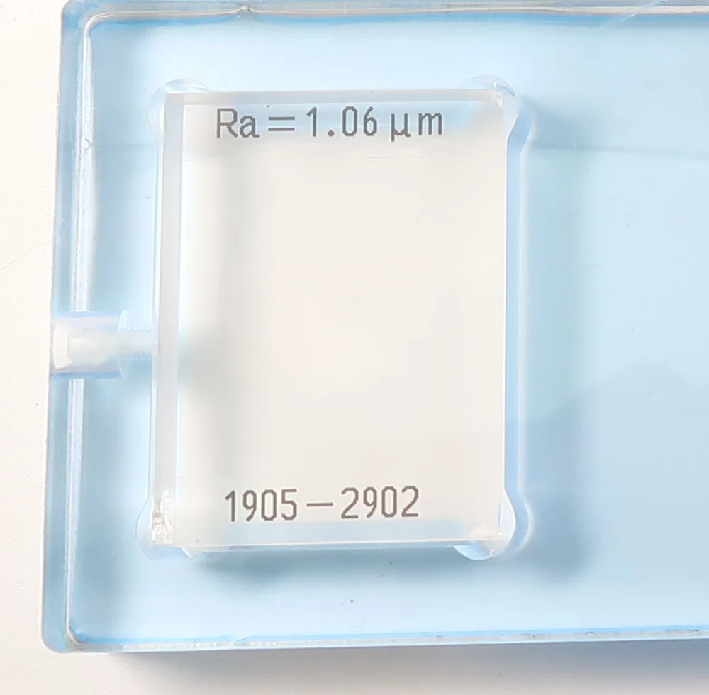 Ra = 1.06 Umมาตรฐานความหยาบกร้านอ้างอิงBlock Multi-แกะสลักเส้น (คลื่น)