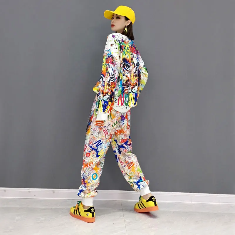 Spring and Autumn Cartoon Graffiti Tiger Tracksuit Women Two Piece Sets,Super Cool Printing Sweatshirt and Pants