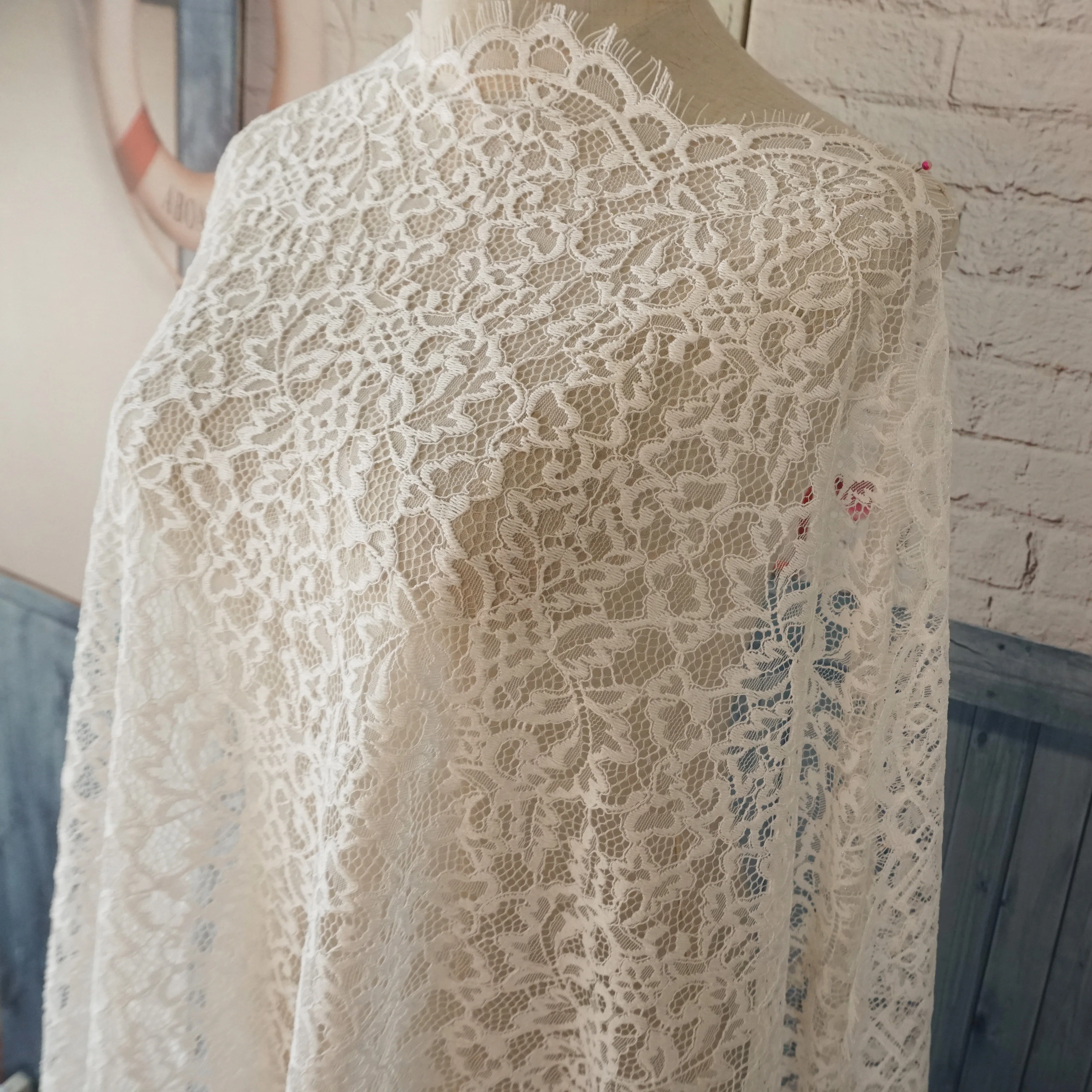 유선 속눈썹 프렌치 레이스, 여성용 반짝이는 섬유 레이스, 원피스 바느질, 아름다운 요정 원피스 레이스 원단 액세서리, 길이 3 m