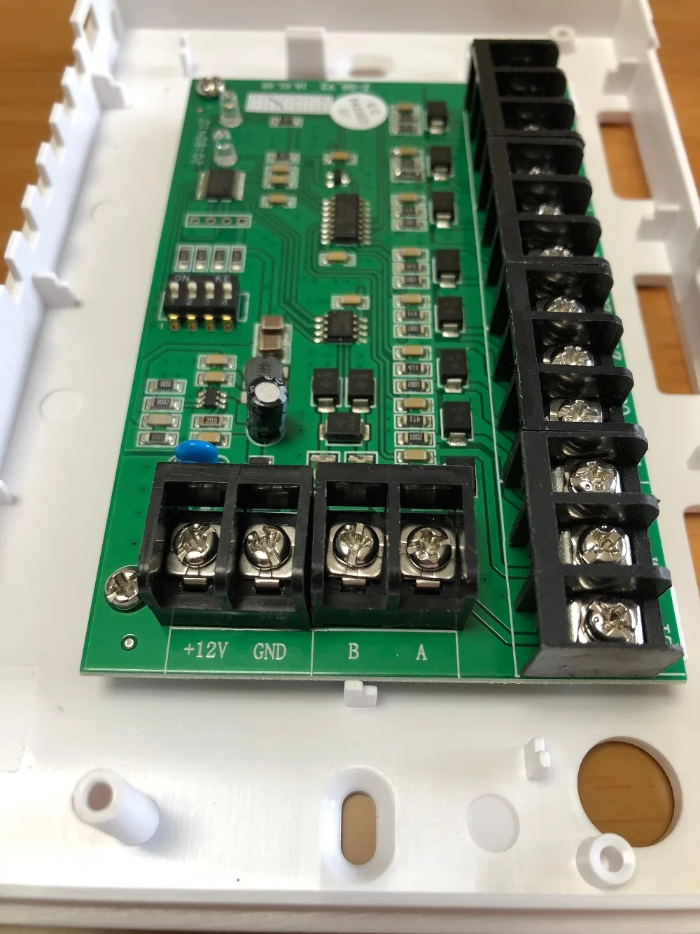 Focus Z08 8 Wired Expansion Module bus Zones Extender Compatible With FC-7668pro Wired Alarm System