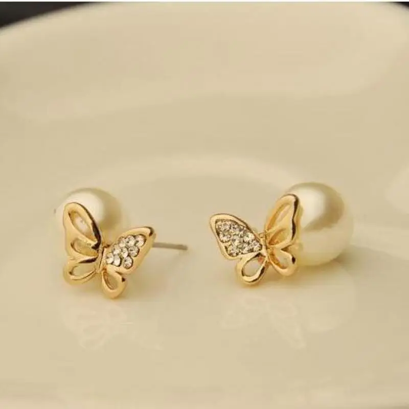 Korean Fashion New Earrings Wild Small Fresh Butterfly Pearl Earrings Women\'s Temperament Shine Popular Jewelry Wholesale