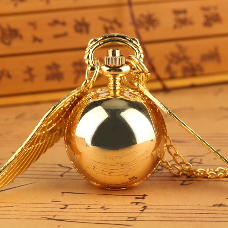 Little Cute Necklace Top Luxury Smooth Golden Watch Ball Quartz Pocket Watch Pendant with Chain Gifts for Men Women Kids Reloj