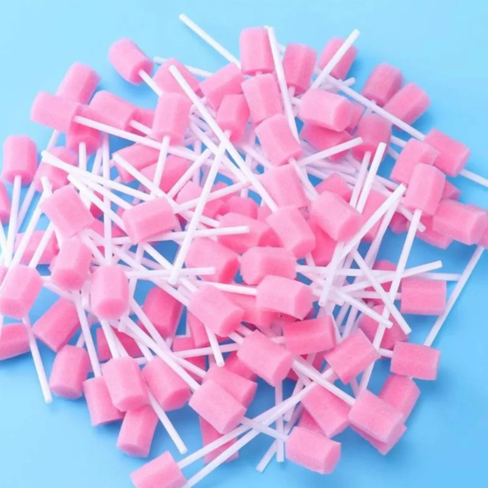 100pcs 13.5cm Disposable Oral Care Sponge Head Swab Tooth Cleaning Mouth Swabs With Stick Medical Dental Use Tool Wholesale