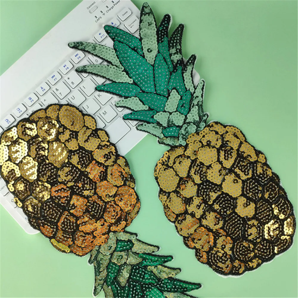 MAXSIN FUN 2 Pc/lot High Quality Fashion Large Sequins Pineapple Patch High-end Clothing Accessories DIY Decals Decorative