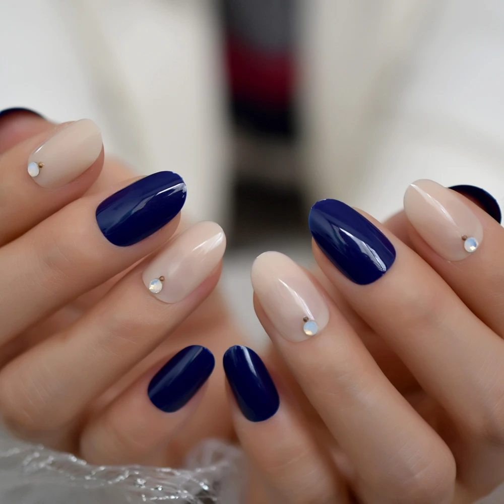 28Pcs Oval Fake Nails Dark Blue False Nails Gems Deco Short Shiny Nail Tips with Gel Cover French Acrylic Office Wear Nails