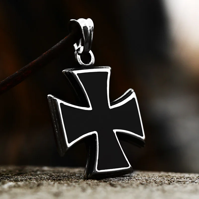 Steel soldier stainless steel classic  cross pendant necklace popular for Germany unique men jewelry