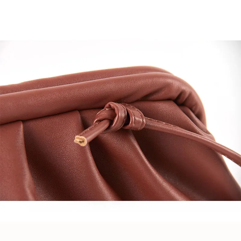 Messenger Bag Women Cloud bag Soft Leather Madame Bag Single Shoulder Slant Dumpling Bag Handbag Day Clutches bags